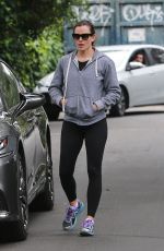 JENNIFER GARNER Out and About in Brentwood 05/25/2019