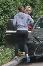 JENNIFER GARNER Out and About in Brentwood 05/25/2019