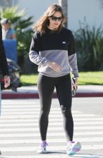 JENNIFER GARNER Out and About in Los Angeles 05/20/2019