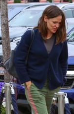 JENNIFER GARNER Out in Brentwood 05/15/2019