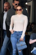 JENNIFER LOPEZ and Alex Rodriguez Out for Lunch in Miami 05/29/2019