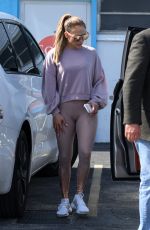 JENNIFER LOPEZ Arrives at as Gym in Miami 05/29/2019