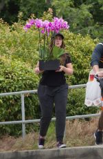 JENNIFER LOVE HEWITT Carries Some Flowers Out in Los Angeles 05/12/2019