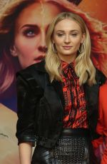 JESSICA CHASTAIN and SOPHIE TURNER at X-men Dark Phoenix Press Conference in Mexico 05/15/2019