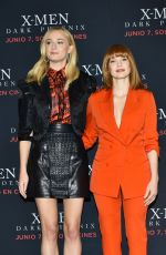 JESSICA CHASTAIN and SOPHIE TURNER at X-men Dark Phoenix Press Conference in Mexico 05/15/2019