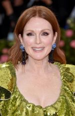 JULIANNE MOORE at 2019 Met Gala in New York 05/06/2019