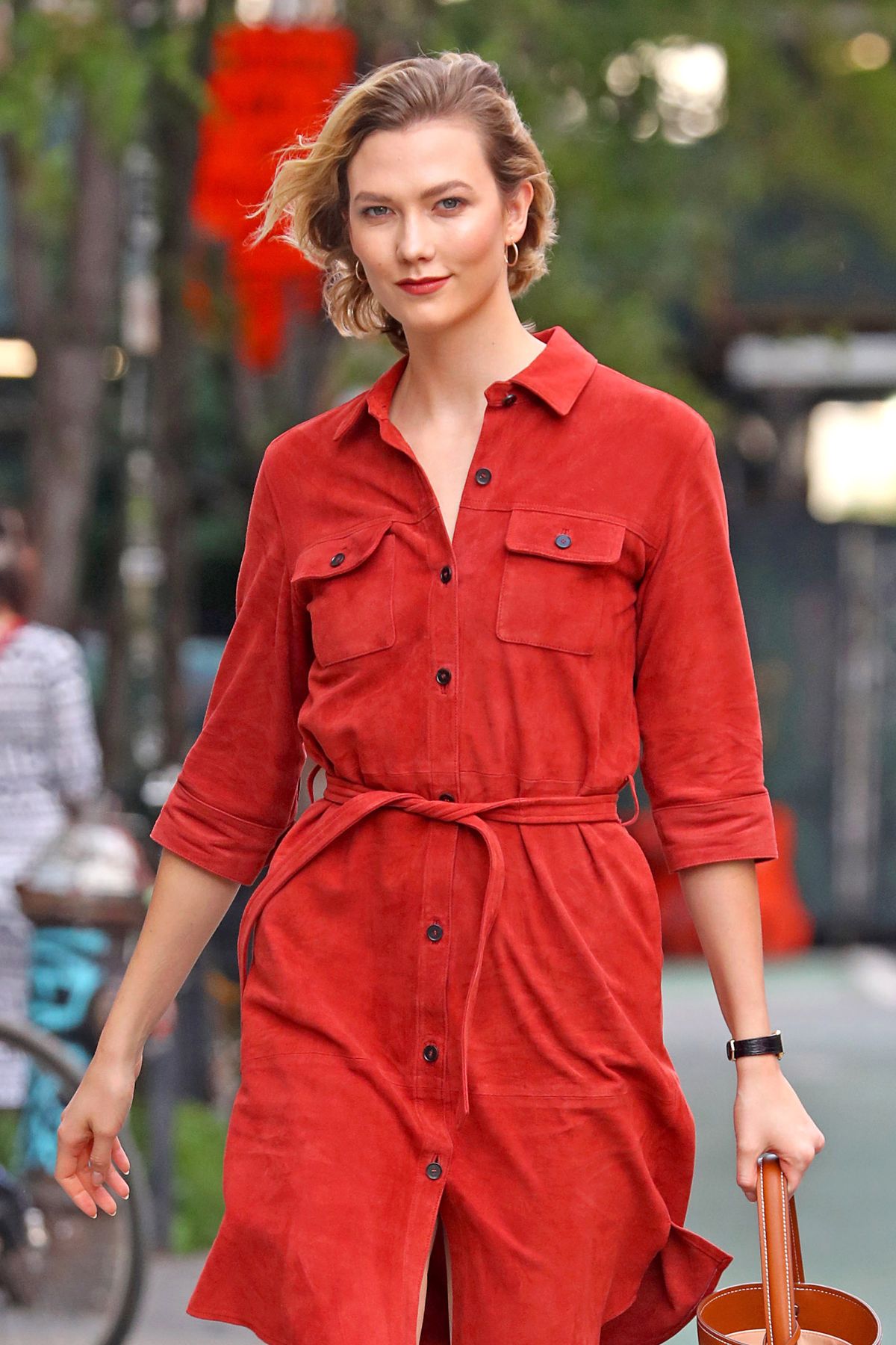 karlie-kloss-out-and-about-in-new-york-05-20-2019-6.jpg