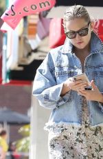 KATE HUDSON Out and About in Los Angeles 05/11/2019