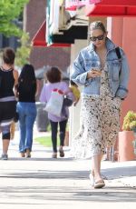 KATE HUDSON Out and About in Los Angeles 05/11/2019