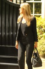 KATE MOSS Leaves Her Home in London 05/22/2019