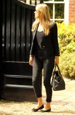 KATE MOSS Leaves Her Home in London 05/22/2019