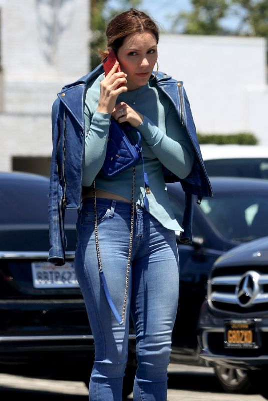 KATHARINE MCPHEE in Tight Denim Out for Lunch in West Hollywood 05/17/2019