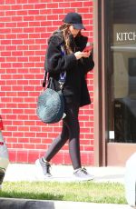 KATHERINE SCHWARZENEGGER Out in Los Angeles 05/21/2019