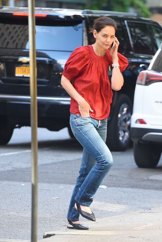 KATIE HOLMES Out and About in New York 05/28/2019
