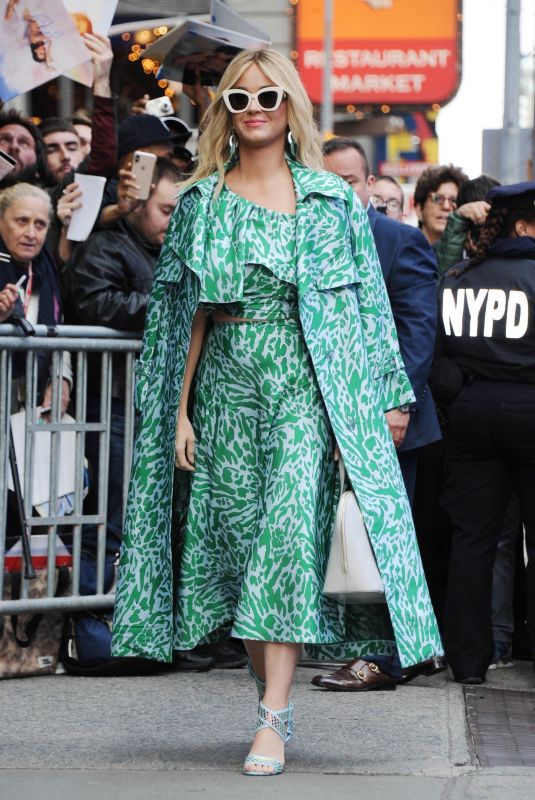 KATY PERRY Arrives at Good Morning America in New York 05/08/2019