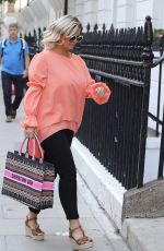 KERRY KATONA Leaves a Harley Street Clinic 05/18/2019