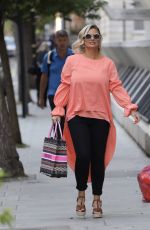 KERRY KATONA Leaves a Harley Street Clinic 05/18/2019