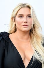 KESHA SEBERT at Humane Society of United States to the Rescue! LA Gala 05/04/2019