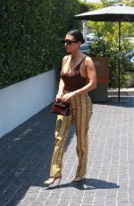 KOURTNEY KARDASHIAN Arrives at Cecconi