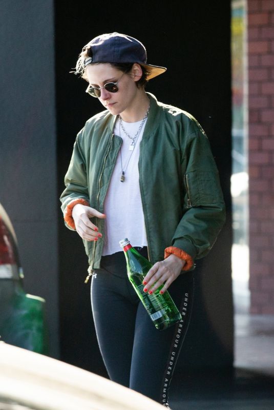 KRISTEN STEWART at a Spa in Hollywood 04/30/2019