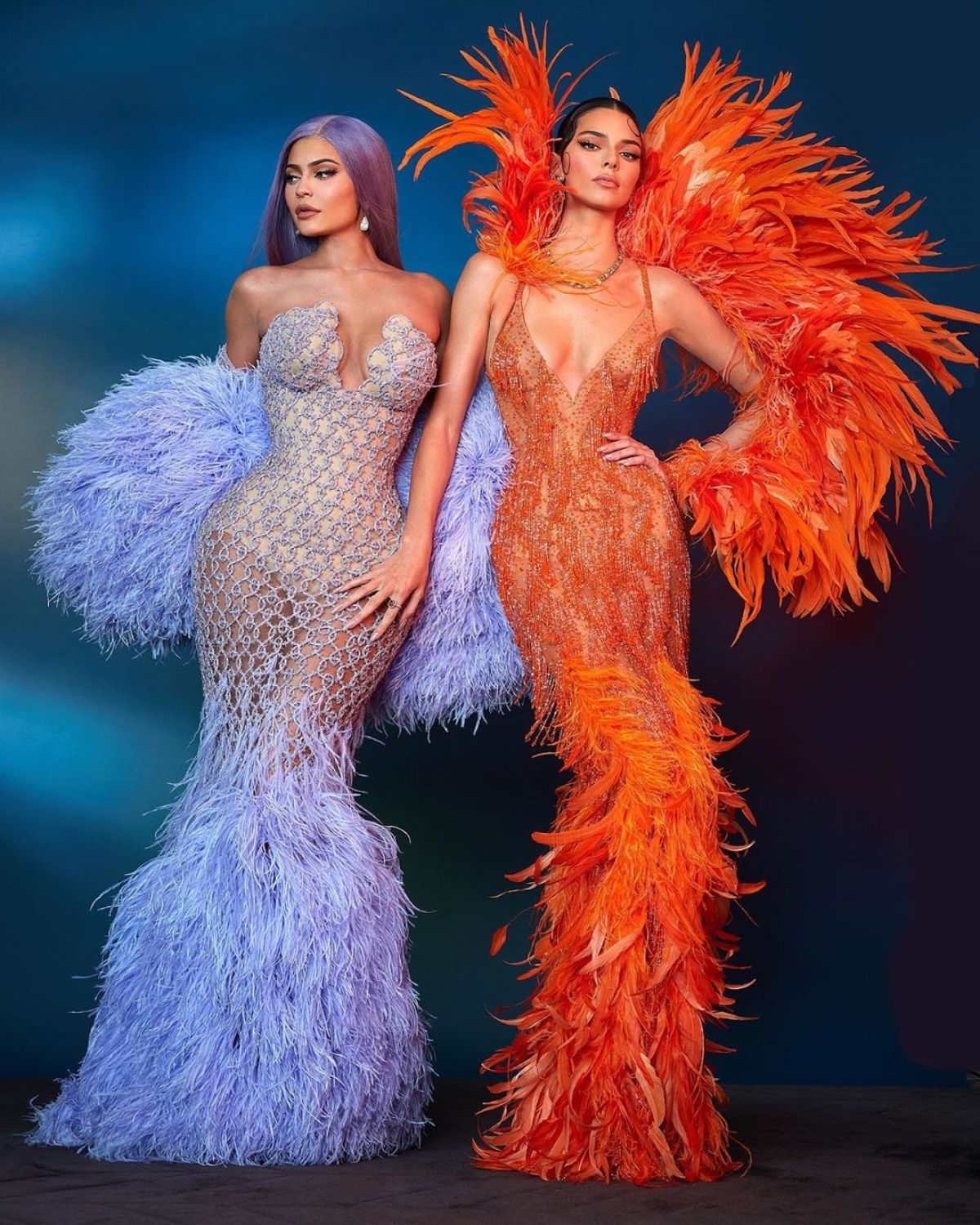 kylie-and-kendall-jenner-2019-met-gala-5.jpg