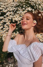 LARSEN THOMPSON for Marc Jacobs Daisy Sunshine 2019 Collection