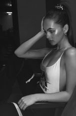 LILY EASTON - Instagram Pictures and Video, May 2019