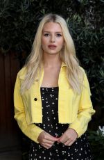 LOTTIE MOSS at Ivy Chelsea Garden