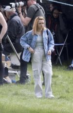 MAISIE WILLIAMS on the Set of The Owners in UK 05/10/2019