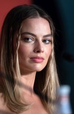 MARGOT ROBBIE at Once Upon a Time in Hollywood Press Conference in Cannes 05/22/2019