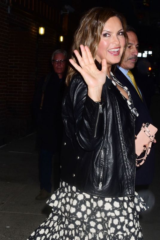 MARISKA HARGITAY Leaves Late Show with Stephen Colbert 05/01/2019