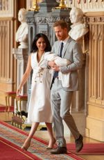 MEGHAN MARKLE and Prince Harry Pose with Their Newborn Son in Windsor 05/08/2019