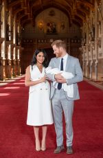 MEGHAN MARKLE and Prince Harry Pose with Their Newborn Son in Windsor 05/08/2019