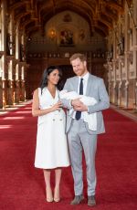 MEGHAN MARKLE and Prince Harry Pose with Their Newborn Son in Windsor 05/08/2019