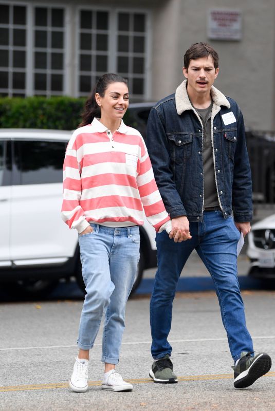 MILA KUNIS and Ashton Kutcher Tour a Potential Preschool in Los Angeles 05/15/2019