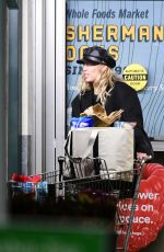 MILEY CYRUS at Whole Foods in Sherman Oaks 05/13/2019