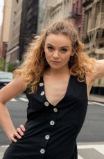 MORAG SAYLOR for Coveteur Magazine, May 2019