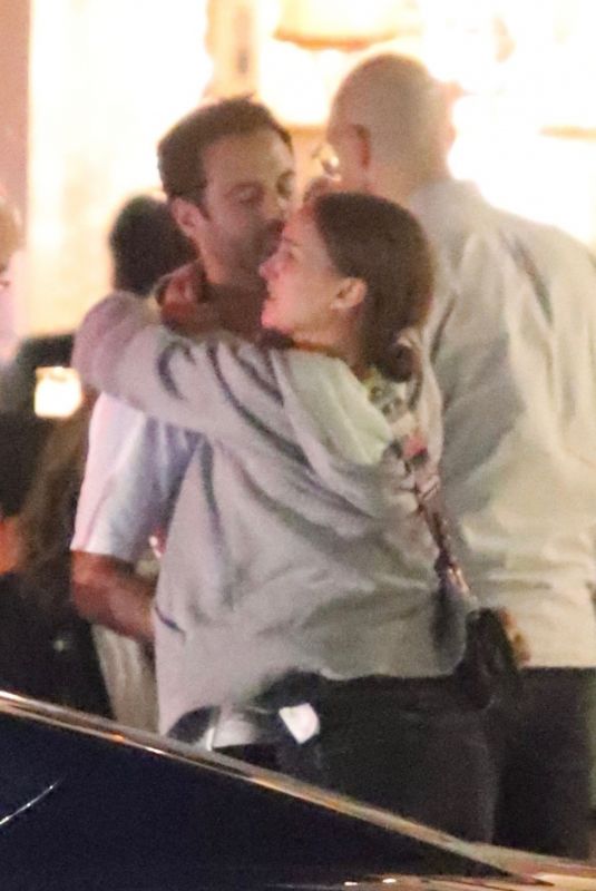 NATALIE PORTMAN and Benjamin Millepied Out for Dinner in Los Feliz 05/29/2019