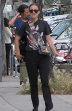 NATALIE PORTMAN Out Shopping in Glendale 04/30/2019