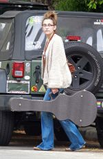 PARIS JACKSON Arrives at Her Apartment in Los Angeles 05/02/2019