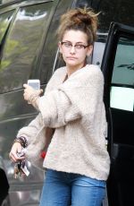 PARIS JACKSON Arrives at Her Apartment in Los Angeles 05/02/2019