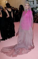 POM KLEMENTIEFF at 2019 Met Gala in New York 05/06/2019