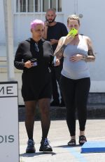 Pregnant AMBER ROSE Out for Lunch with Her Mother in Sherman Oaks 05/29/2019