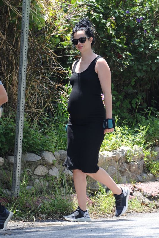 Pregnant KRYSTEN RITTER Out and About in Los Angeles 05/05/2019