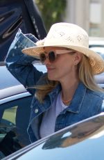 REESE WITHERSPOON Arrives at Her Office in Brentwood 05/21/2019