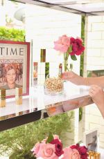 REESE WITHERSPOON Hosts Elizabeth Arden Garden Party in Beverly Hills 05/15/2019