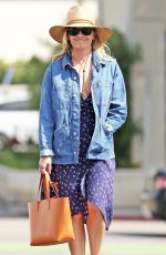 REESE WITHERSPOON Out Shopping in Brentwood 05/14/2019