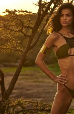 ROBIN HOLZKEN in Sports Illustrated Swimsuit 2019 Issue