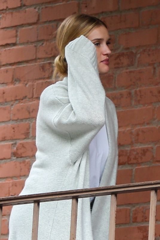 ROSIE HUNTIGTON-WHITELEY at a Skin Care Clinic in Los Angeles 05/08/2019
