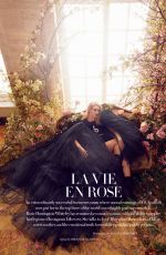 ROSIE HUNTINGTON-WHITELEY in Harper